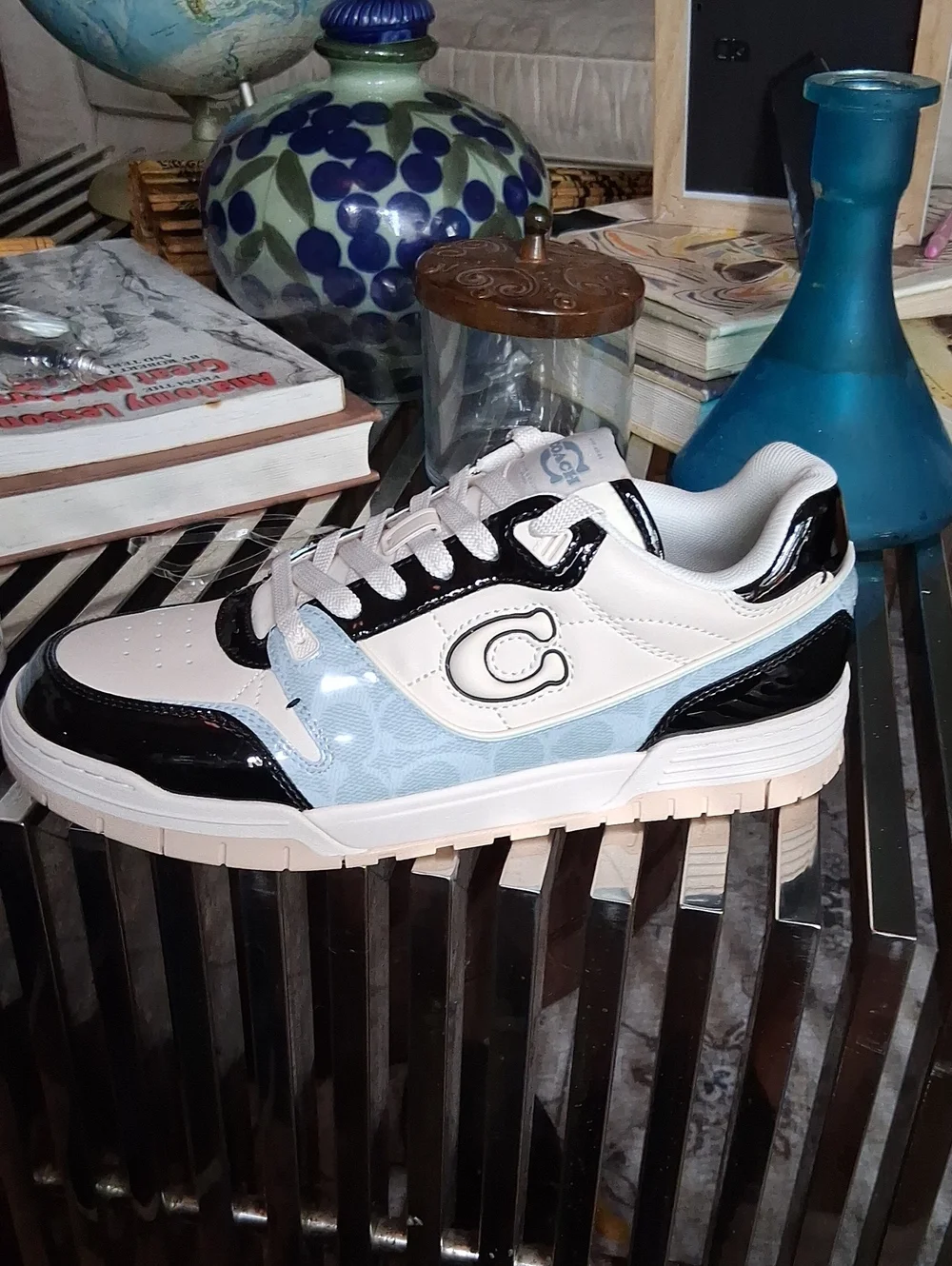 Coach Outlet Men's Soho Sneaker With Patent Signature Size 10